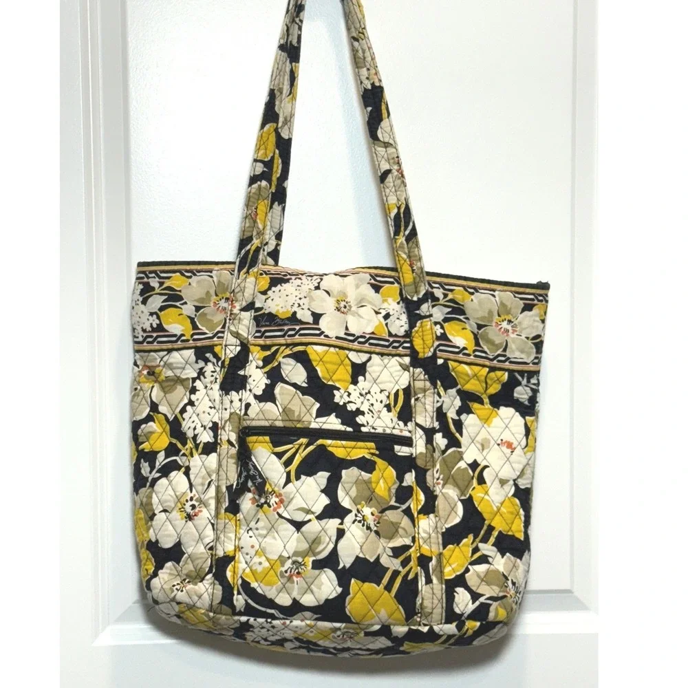 Vera Bradley Quilted‎ Tote Bag Floral Print Yellow White Black Shoulder Bag